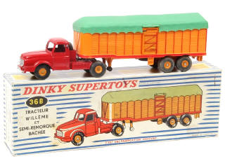 Lot 697 - DINKY TOYS (FRANCE) (1)