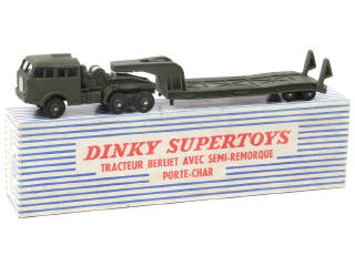 Lot 701 - DINKY TOYS (FRANCE) (1)