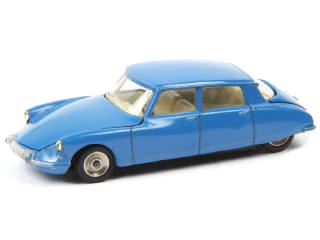 Lot 584 - DINKY TOYS (FRANCE) Série POCH (1)