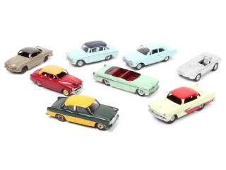 Lot 397 - DINKY TOYS (FRANCE) (8)