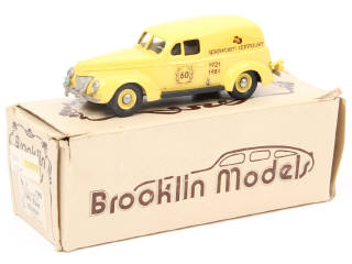Lot 344 - BROOKLIN MODELS (GB) (1)