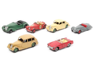 Lot 372 - DINKY TOYS (GB) (6)