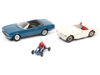 Lot 394 - DINKY TOYS (FRANCE) (3)