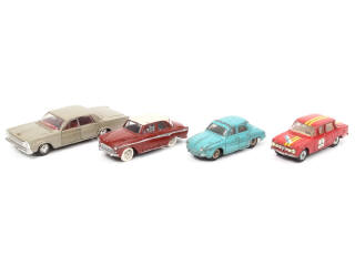 Lot 395 - DINKY TOYS (FRANCE) (4)