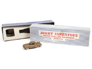 Lot 458 - DINKY TOYS (FRANCE) (1)