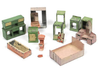 Lot 462 - DINKY TOYS (FRANCE) (12)
