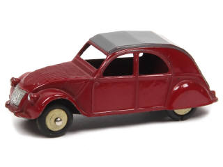 Lot 323 - DINKY TOYS (FRANCE) (1)
