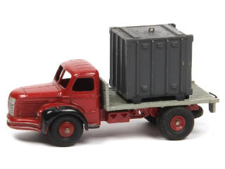 Lot 400 - DINKY TOYS (FRANCE) (1)