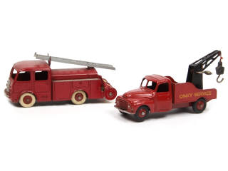 Lot 407 - DINKY TOYS (FRANCE) (2)