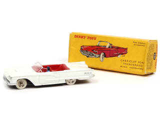 Lot 384 - DINKY TOYS (FRANCE) (1)
