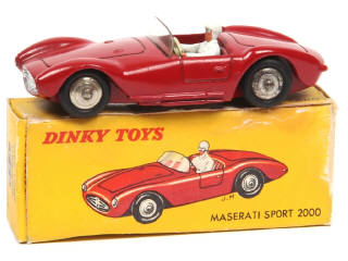 Lot 381 - DINKY TOYS (FRANCE) (1)