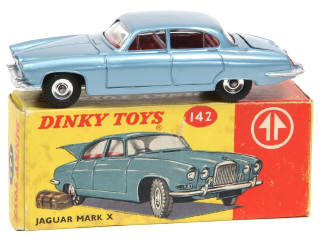 Lot 311 - DINKY TOYS (GB) (1)