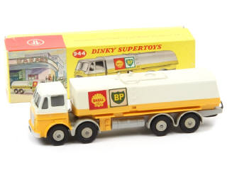 Lot 110 - DINKY TOYS (GB) (1)