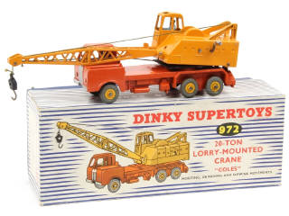 Lot 122 - DINKY TOYS (GB) (1)