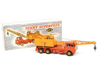 Lot 414 - DINKY TOYS (FRANCE) (1)