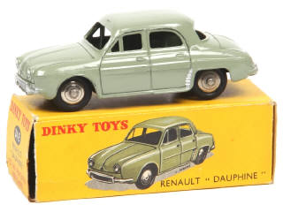 Lot 404 - DINKY TOYS (FRANCE) (1)