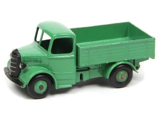 Lot 384 - DINKY TOYS (GB) (1)