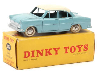 Lot 409 - DINKY TOYS (FRANCE) (1)