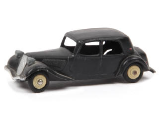 Lot 397 - DINKY TOYS (FRANCE) (1)