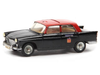 Lot 399 - DINKY TOYS (FRANCE) (1)