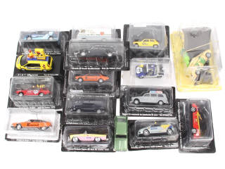 Lot 352 - DIVERS (15)