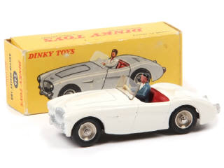 Lot 609 - DINKY TOYS (FRANCE) (1)