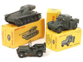 Lot 718 - DINKY TOYS (FRANCE) (3)