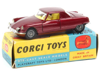Lot 454 - CORGI TOYS (GB) (1)