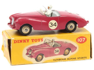 Lot 481 - DINKY TOYS (GB) (1)