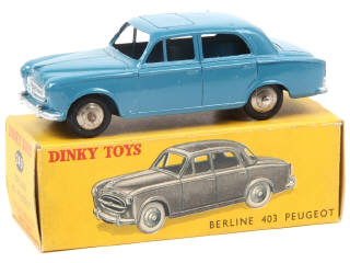 Lot 564 - DINKY TOYS (FRANCE) (1)