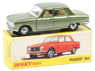 Lot 631 - DINKY TOYS (FRANCE) (1)