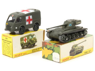 Lot 711 - DINKY TOYS (FRANCE) (2)