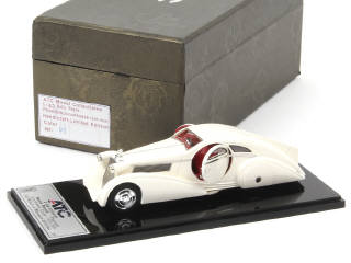 Lot 364 - ATC MODELS (1)