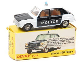 Lot 176 - DINKY TOYS (FRANCE) (1)