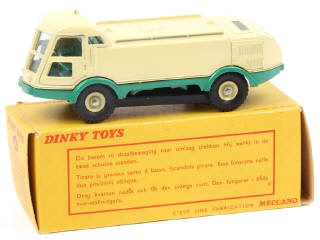 Lot 158 - DINKY TOYS (FRANCE) (1)