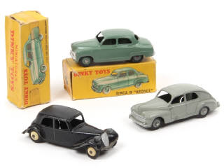 Lot 209 - DINKY TOYS (FRANCE) (4)