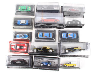 Lot 306 - DIVERS (15)