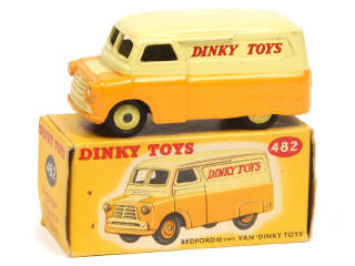 Lot 353 - DINKY TOYS (GB) (1)