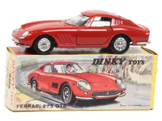 Lot 402 - DINKY TOYS (FRANCE) (1)