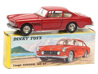 Lot 403 - DINKY TOYS (FRANCE) (1)