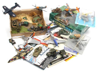 Lot 237 - DIVERS (1)