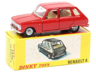 Lot 657 - DINKY TOYS (FRANCE) (1)