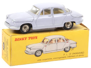 Lot 572 - DINKY TOYS (FRANCE) (1)