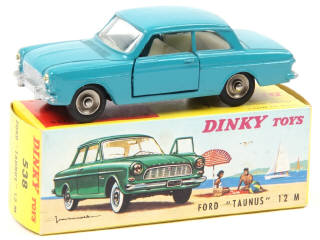 Lot 638 - DINKY TOYS (FRANCE) (1)