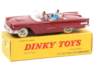 Lot 590 - DINKY TOYS (FRANCE) (1)