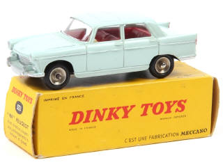 Lot 585 - DINKY TOYS (FRANCE) (1)