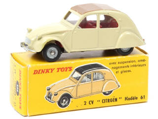 Lot 597 - DINKY TOYS (FRANCE) (1)