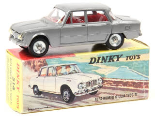 Lot 602 - DINKY TOYS (FRANCE) (1)