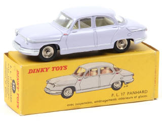 Lot 571 - DINKY TOYS (FRANCE) (1)