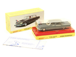 Lot 663 - DINKY TOYS (FRANCE) (1)